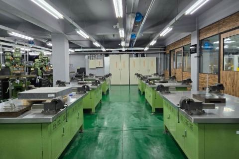 世紀綠能工商機械科－鉗工實習工作區